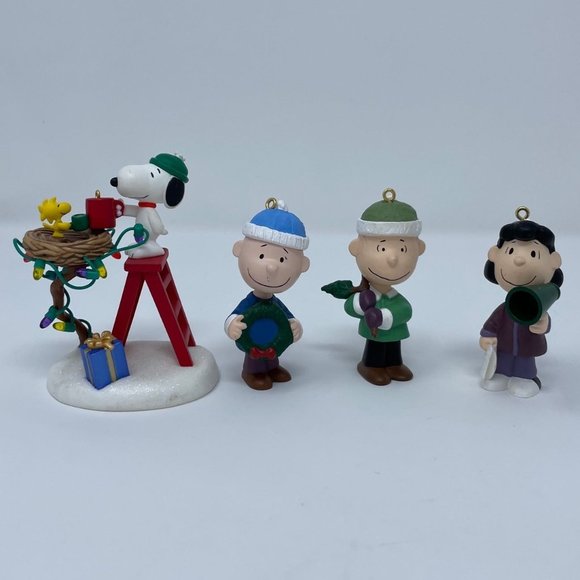 Hallmark Holiday Hallmark Peanuts Christmas Ornaments Set Poshmark